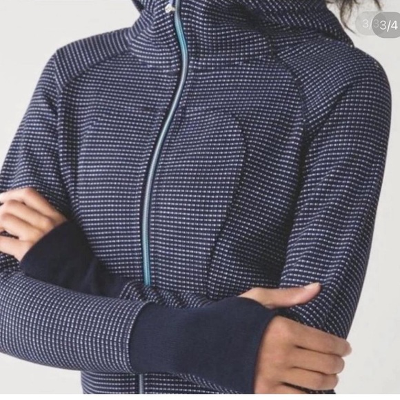 Lululemon scuba zip size 4 - Picture 2 of 6